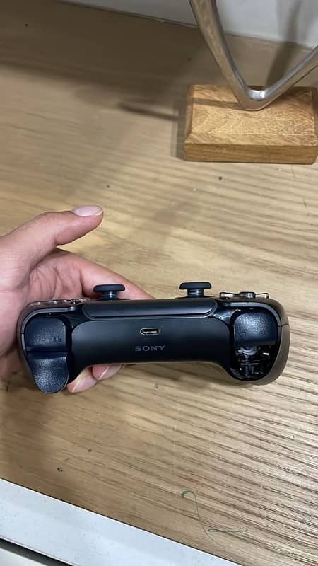 Ad title: PS5 Disc version (bought from UK), read ad carefully please 4