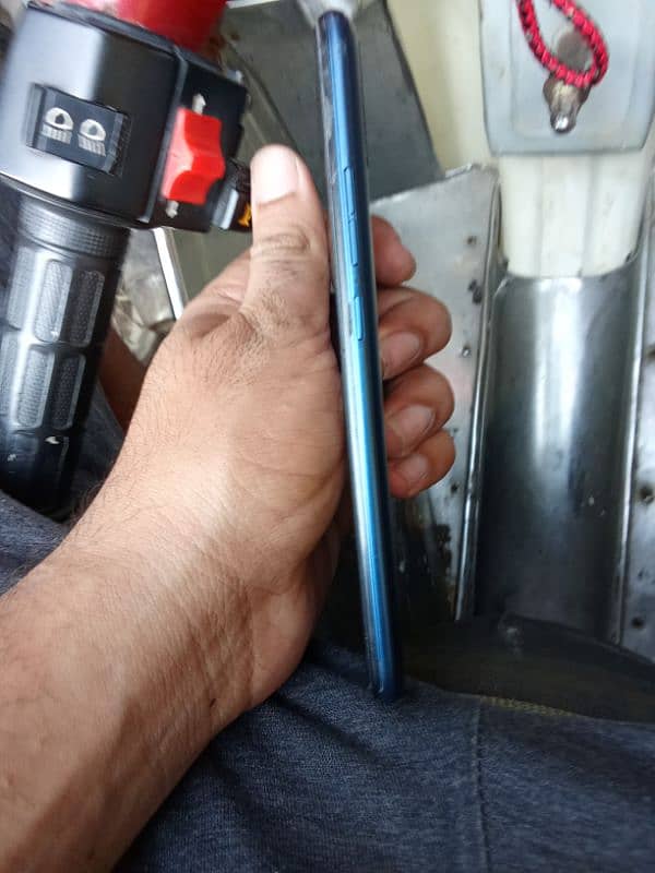 Tecno spark 6 go 4