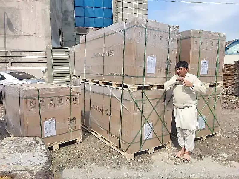 Longi solar panel  himo6 X/ Himo 7 6