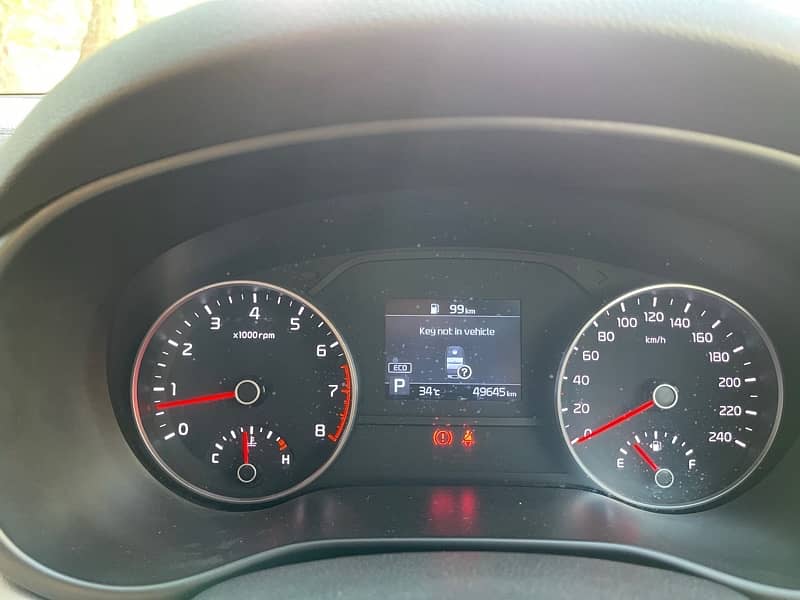 KIA Sportage AWD 2021 4