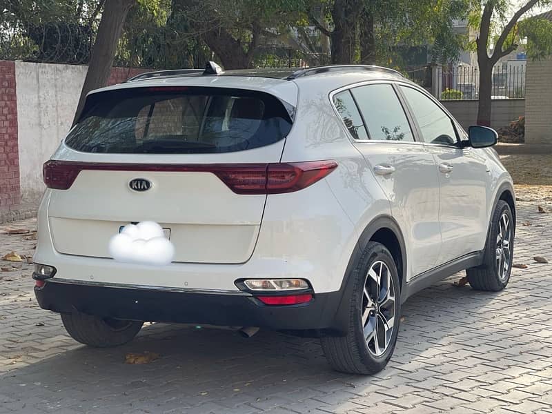 KIA Sportage AWD 2021 5