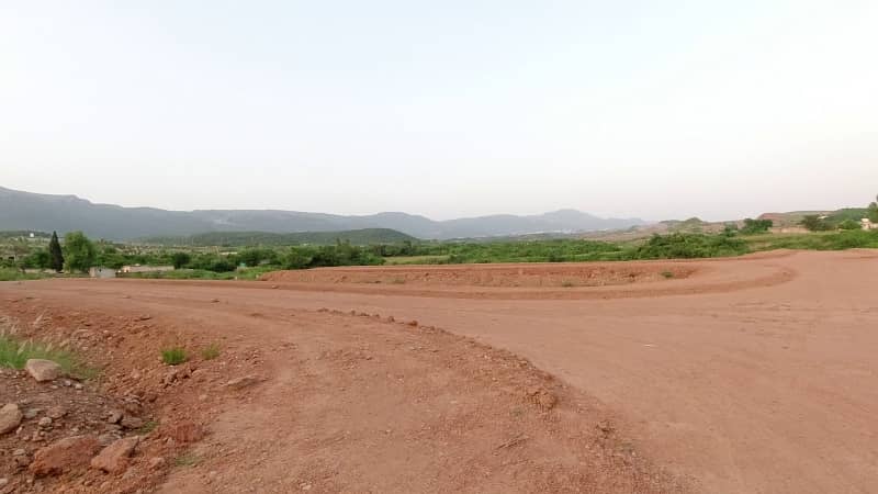 4500 Square Feet Residential Plot In C-15 Is Available For sale 6