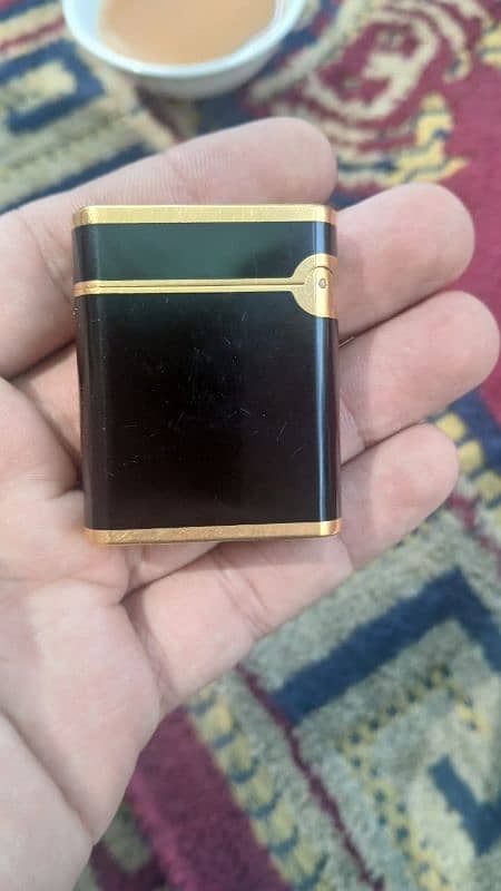 St. dupont 0