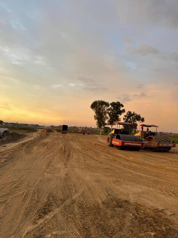 10 Marla Hot Location Plot Available For Sale 10