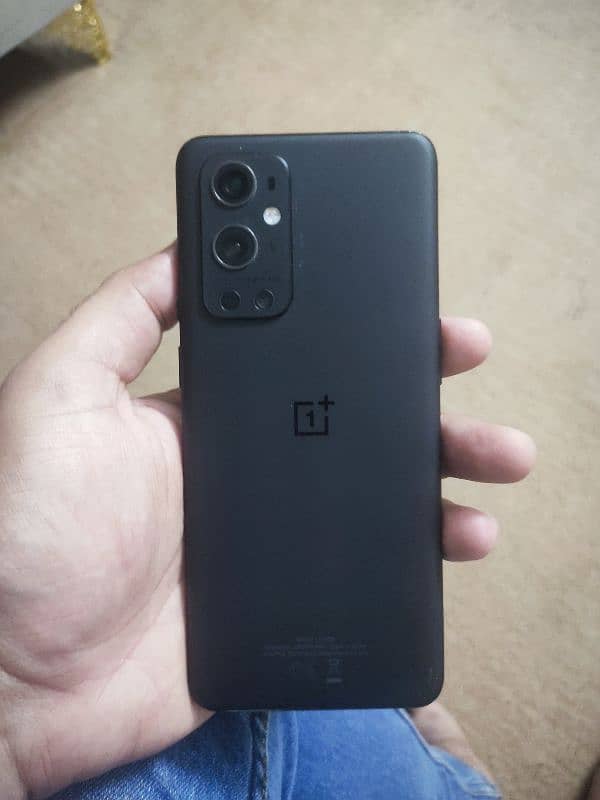 oneplus 9 pro 8gb 128gb 9 by 10 condition 0