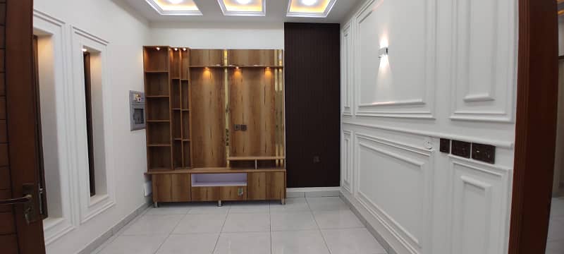 House For Sale Is Readily Available In Prime Location Of Palm Enclave 4
