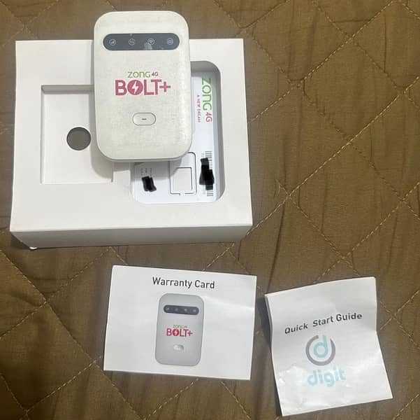 Zong 4G Fastest Internet Portable Device with Accessories & Warranty 11