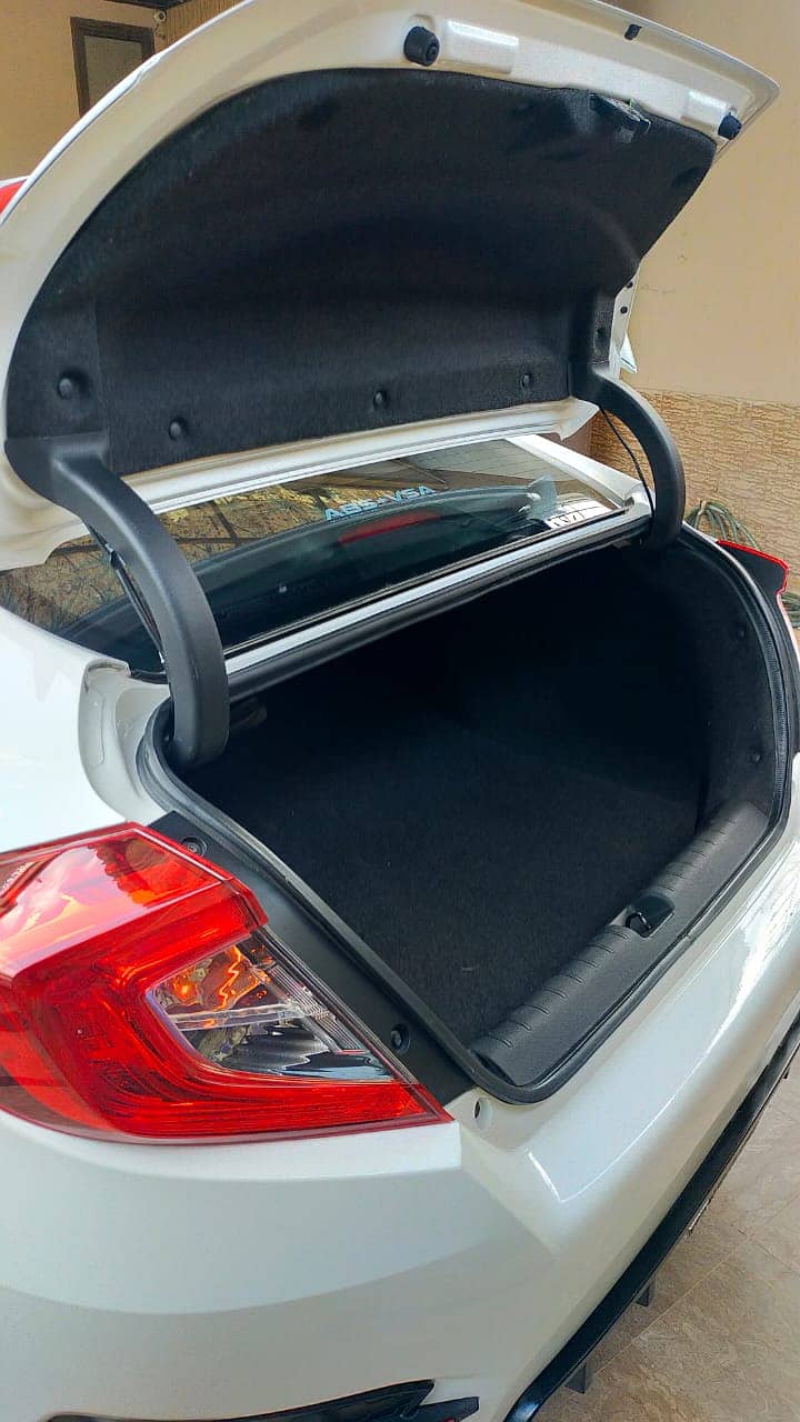 Honda Civic VTi Oriel Prosmatec UG 2020 MODEL 7