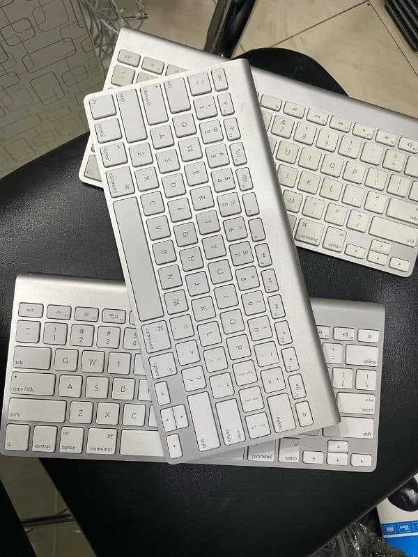 apple magic 1 keyboard 3