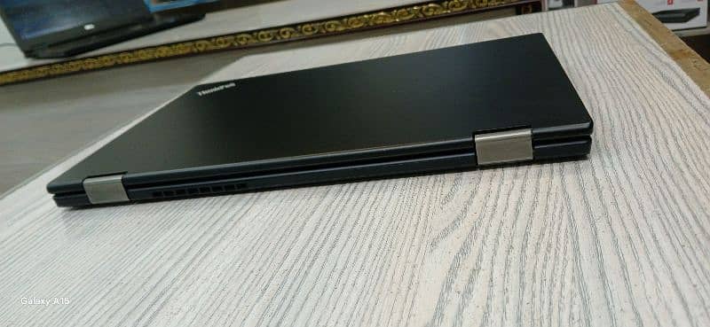 yoga L390 5