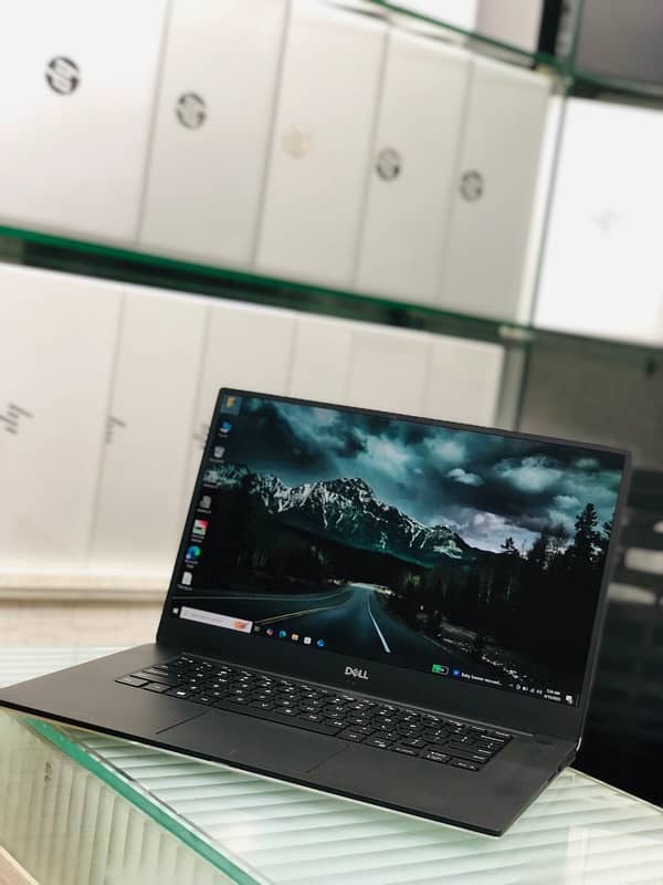 Dell Precision 5530 available in stock 3