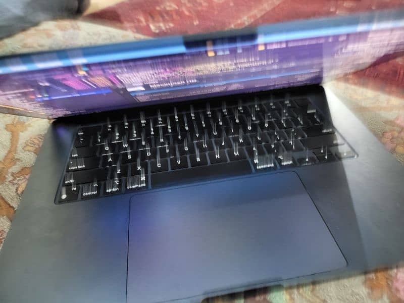 Apple macbook air m2 15 inch 256gb 8gb 6