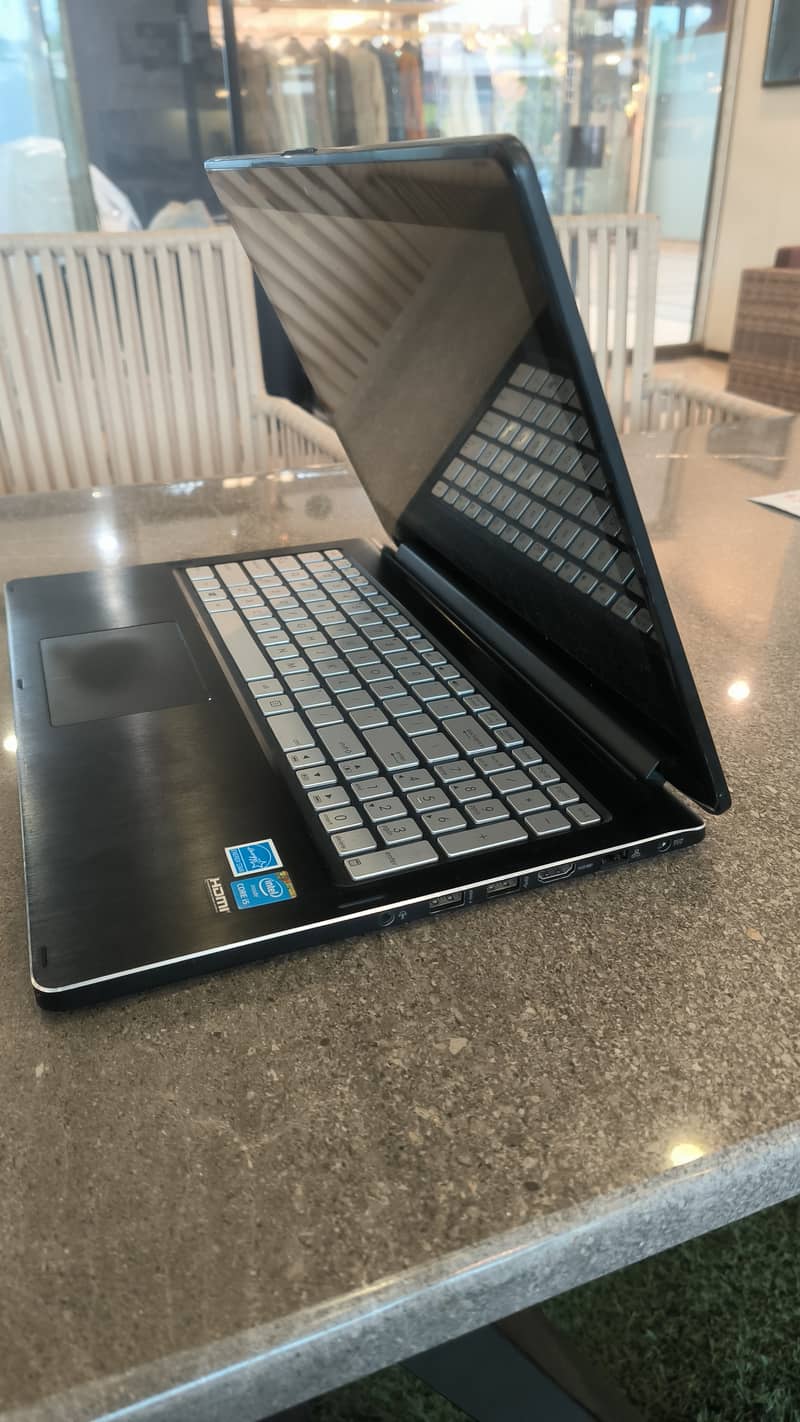Asus i5 4gen 8gb DDR3 256gb Ssd x360 Touch 2