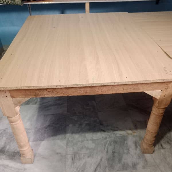 Study Table (Also can be used at home Sandal Use 2