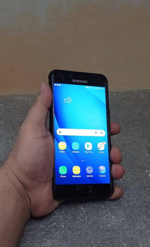 Samsung Galaxy C5 (2016)  4gb | 32gb 0