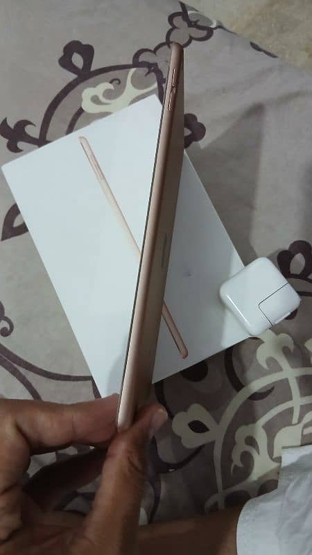 Ipad mini 5 for sale. 7