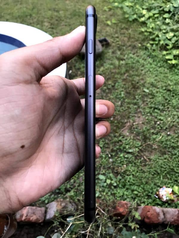 iphone 8 plus jv 3