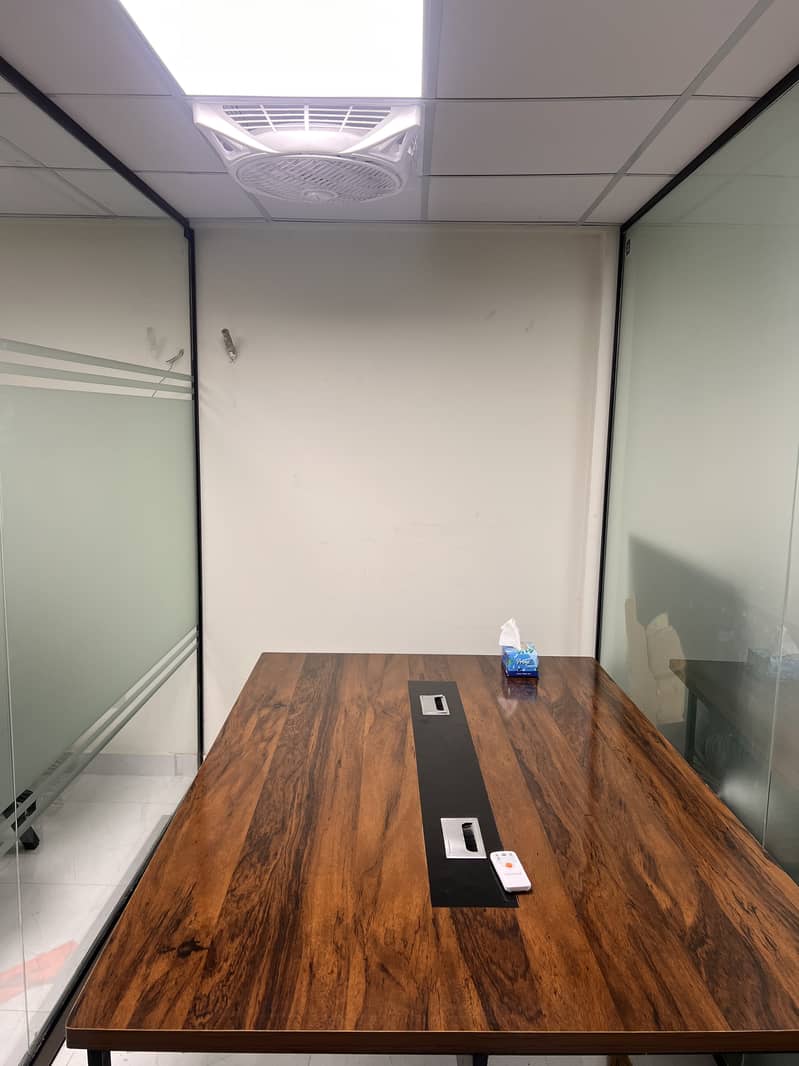 Office Space Available / Co-working Space Available 4