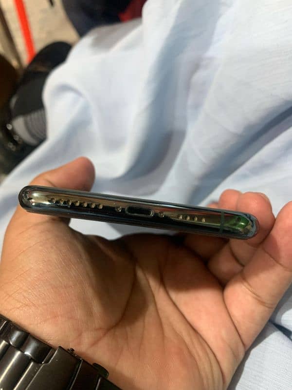 Iphone 11 pro max non pta 1