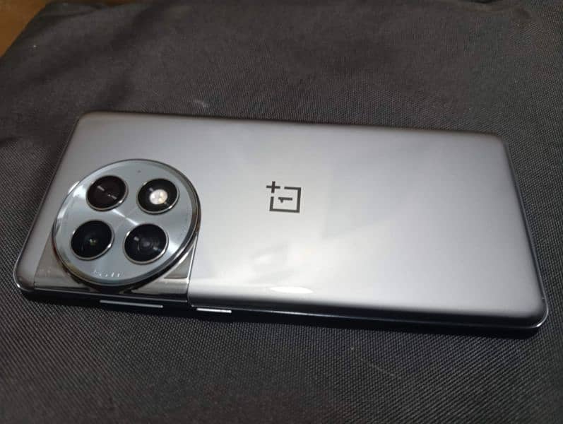 Oneplus Ace 2 Pro in mint condition Non Pta 2