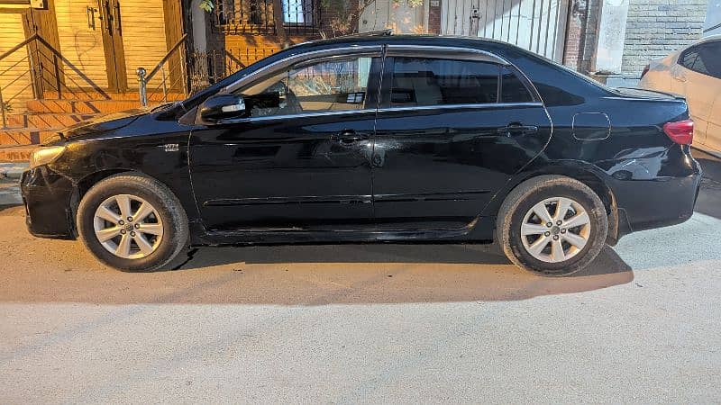 Toyota Corolla Altis SR 2012 3