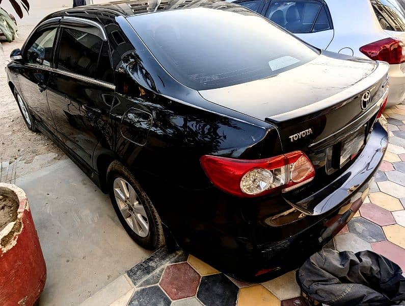Toyota Corolla Altis SR 2012 6