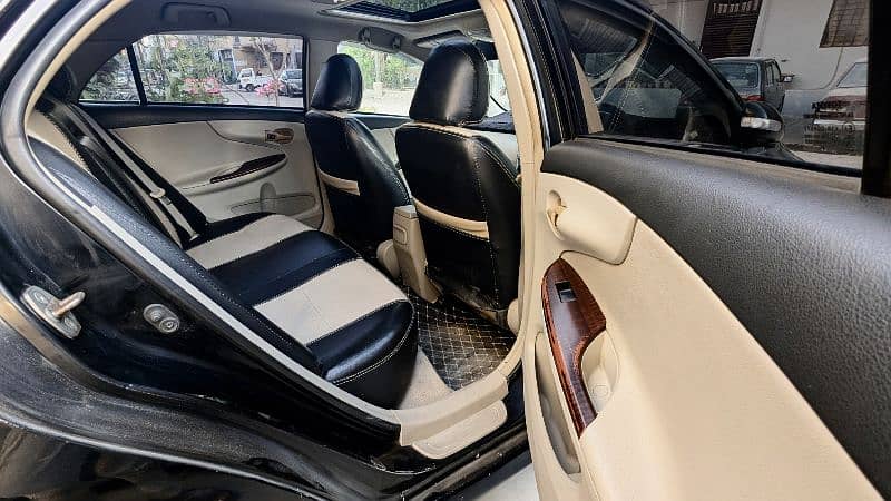 Toyota Corolla Altis SR 2012 12