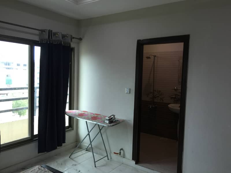 FULL FURNISHED 2 BAD APARTMENT AVAILABLE FOR RENT IN E 11 7