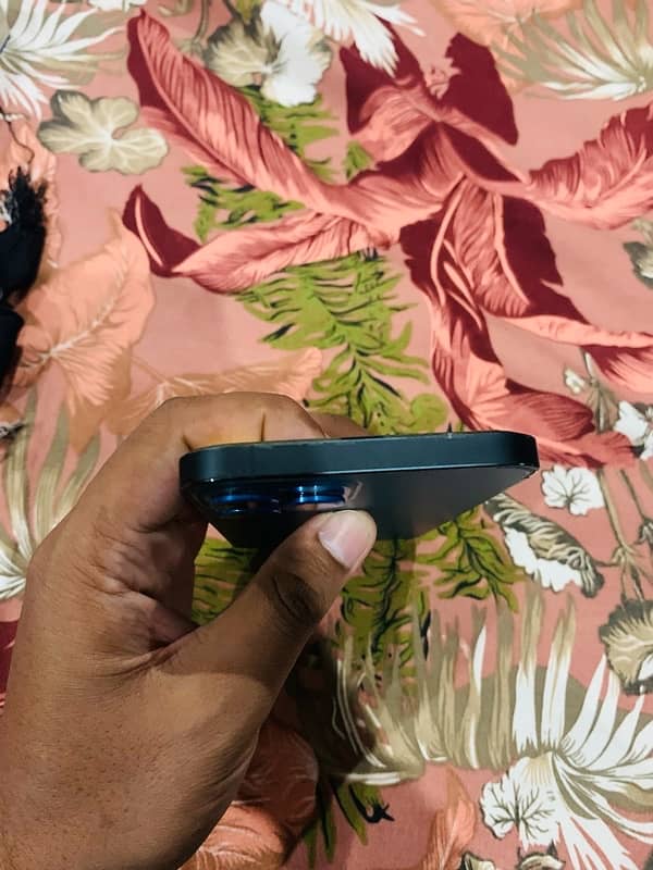 Iphone 12 Pro Max 128 Gb JV 84% Battery Health 10/10 Condition 5