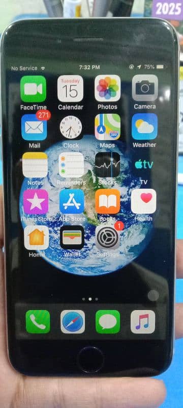 iPhone 6 in lush Condition 9