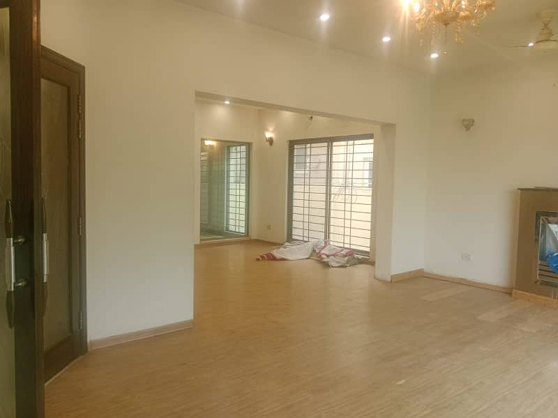 1 Kanal Full House Is Available For Rent In Dha Phase 5 Near Wateen Chowk 35