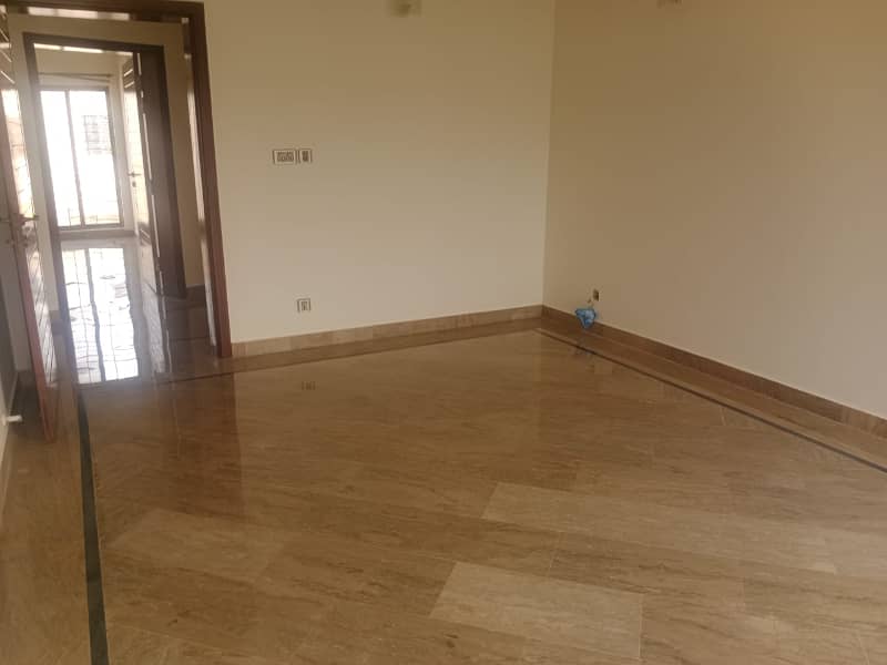 1 Kanal Full House Is Available For Rent In Dha Phase 5 Near Wateen Chowk 42