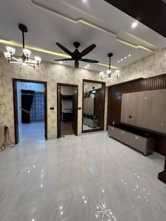 240 Sq Yard Portion Available For Sale In Gulshan Block 5 West Open