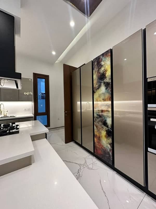 House For Sale 1000 Sq Yard West Open In Gulshan Block 7 4