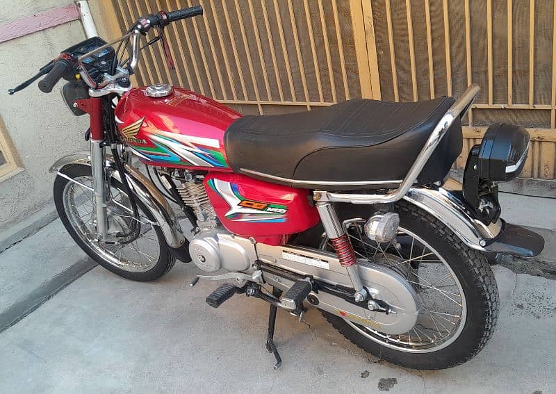 Honda 125 2023 model 5