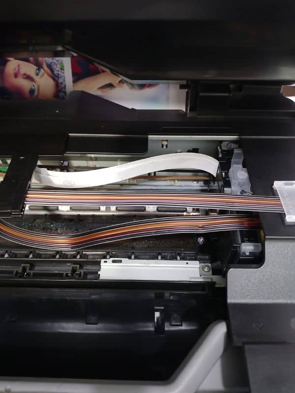 Epson Expression Home Xp-332 Wireless Color Photo Printer U. K imported 6
