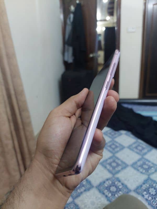 Samsung S20 FE with box non pta 2