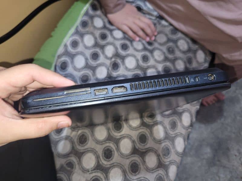 DELL LATITUDE E5440 18