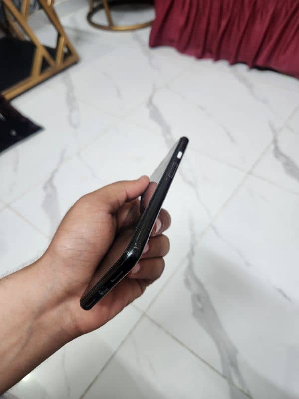 pixel 4xl 64gb black color 10/10 7