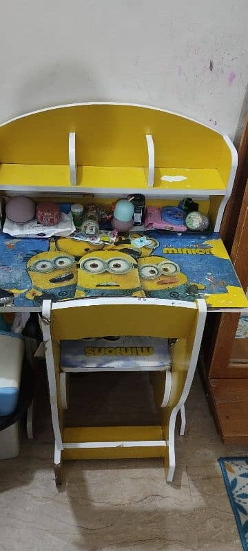 study table with drawer and a chair 2