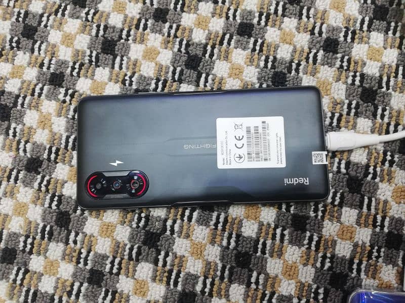 Redmi k40 10by 10 a 12 /256 . dubi stock a 0