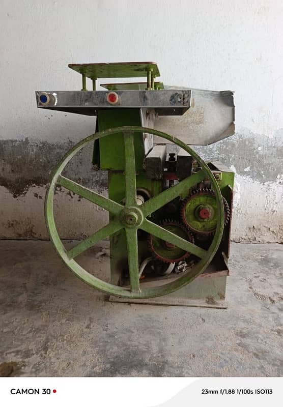 Sugarcane Juice Machine 6