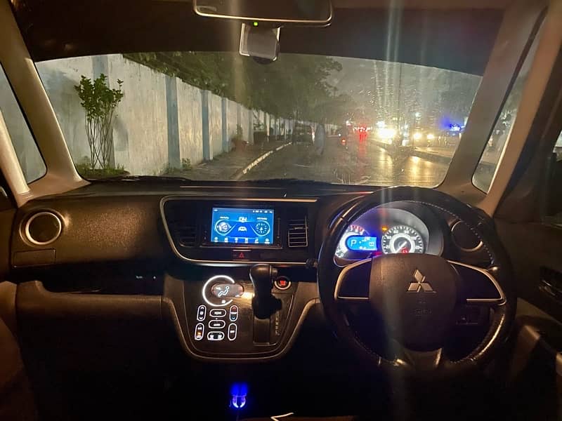 Mitsubishi EK Space Custom 2014 5