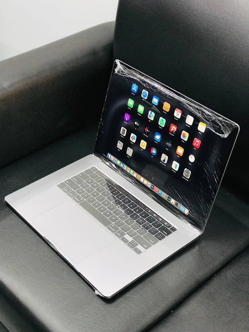 APPLE MACBOOK PRO A2141 ( 2019  WITH 16" DISPLAY) 1
