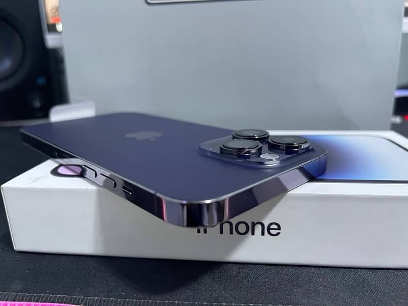 Iphone 14 pro max PTA approved imei match complete box 5