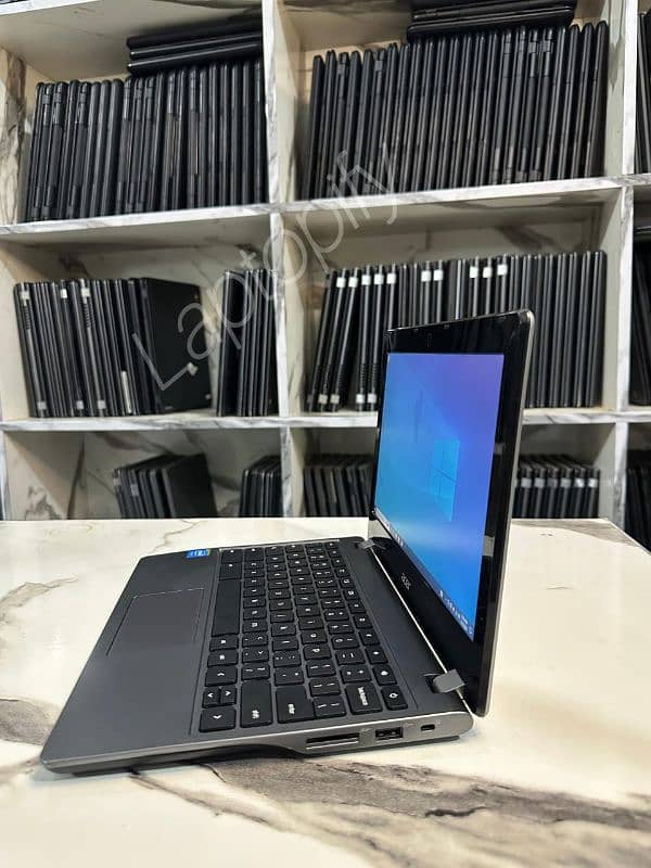 Acer C740 slimmest laptop, 4 GB ram, 128 GB SSD, 2