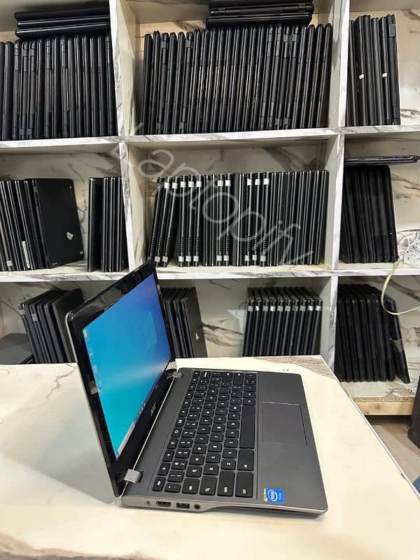 Acer C740 slimmest laptop, 4 GB ram, 128 GB SSD, 6