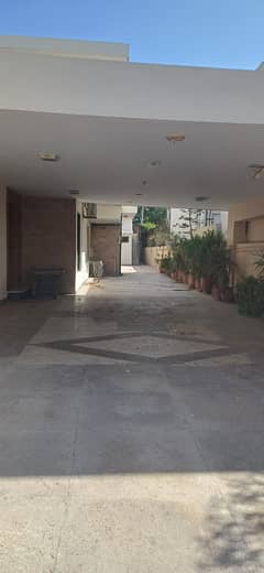 BANI GALA 4 KANAL SINGLE STORY MINI FORM HOUSE AVAILABLE FOR SALE
