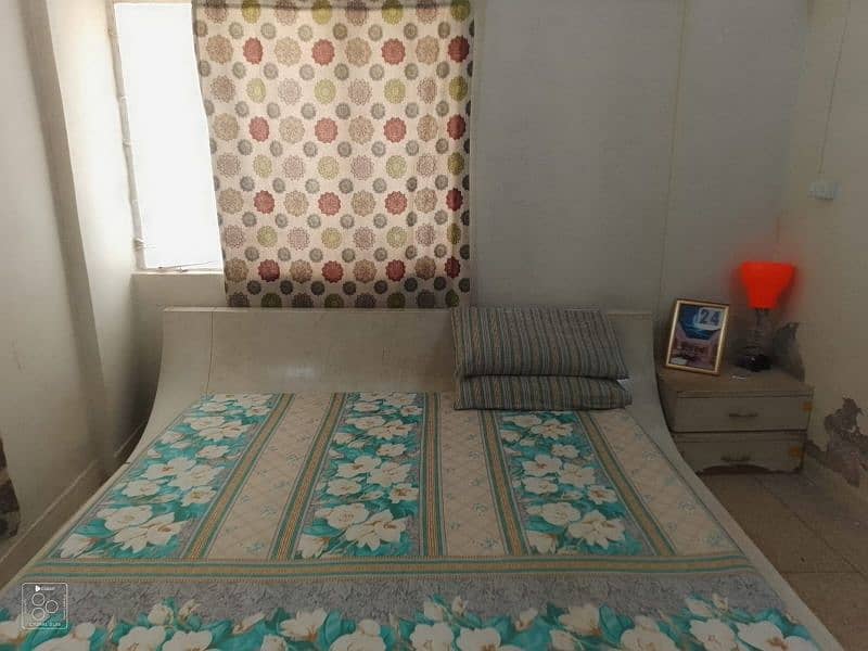 king bed 8