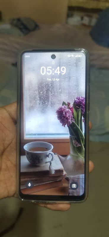 new mobile ha ak week use howa ha sab kuch sath ha 0